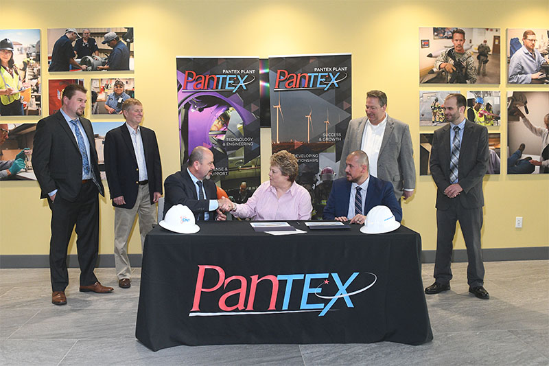 Signing the first CNS Mentor-Protégé agreement at Pantex