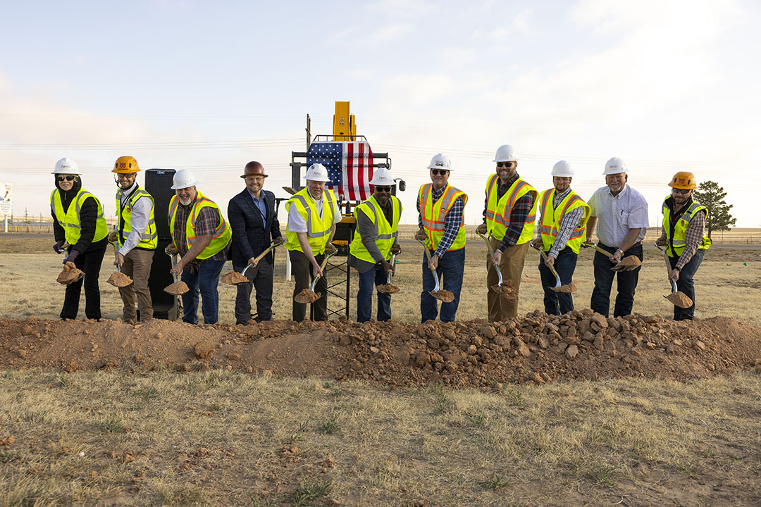 Leaders from PanTeXas Deterrence, LLC, the Pantex Field Office, and contractor Hensel Phelps Leaders from PanTeXas Deterrence, LLC, the Pantex Field Office, and contractor Hensel Phelps